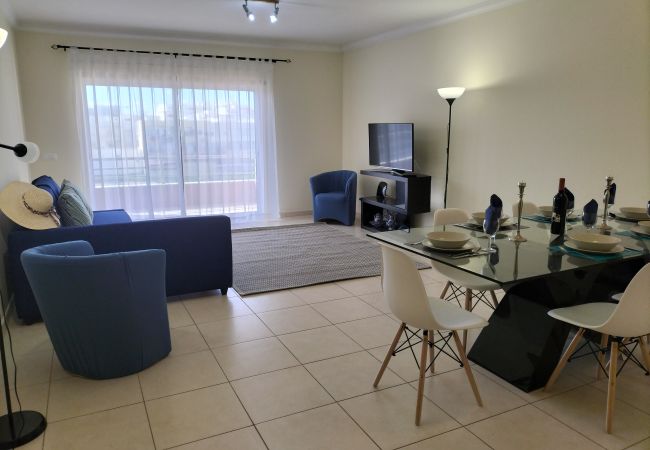 Apartamento en Quarteira - Ref. 418445