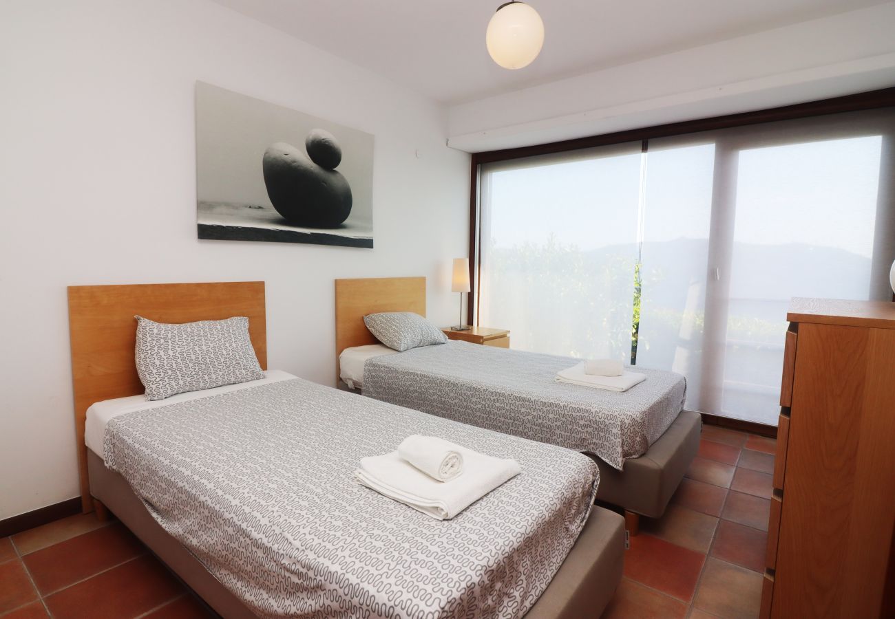 Chambre double avec vue montagne dans la nature Chambre Maison de Vacances Gerês Nature