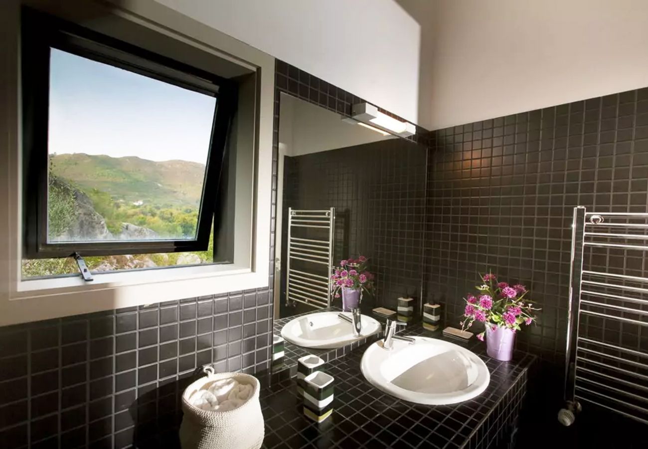 Maison à Arcos de Valdevez - Réf. 232330 Maison à Arcos de Valdevez - Réf. 232330