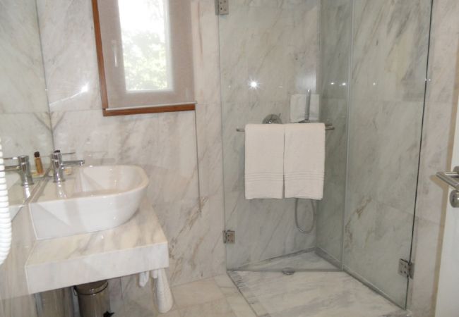 Villa à Vieira do Minho - Réf. 338598 Villa à Vieira do Minho - Réf. 338598