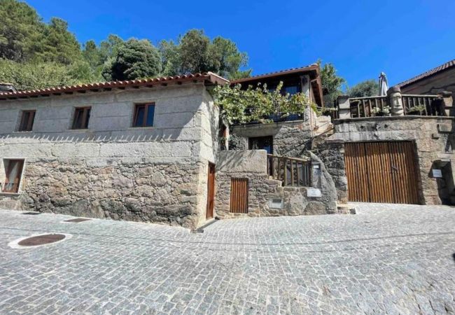  à Gerês - Réf. 485710