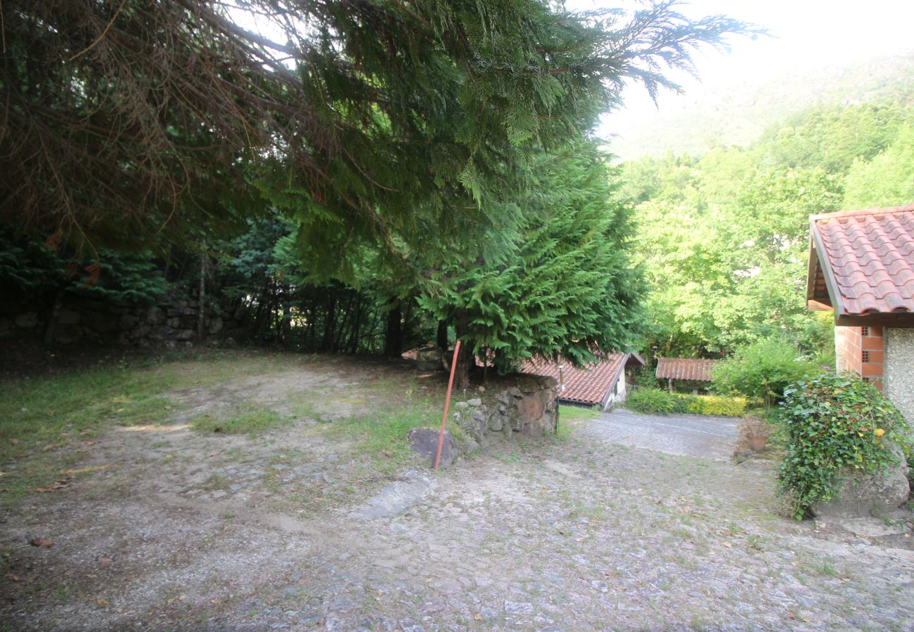 Maison à Gerês - Réf. 563032 Maison à Gerês - Réf. 563032